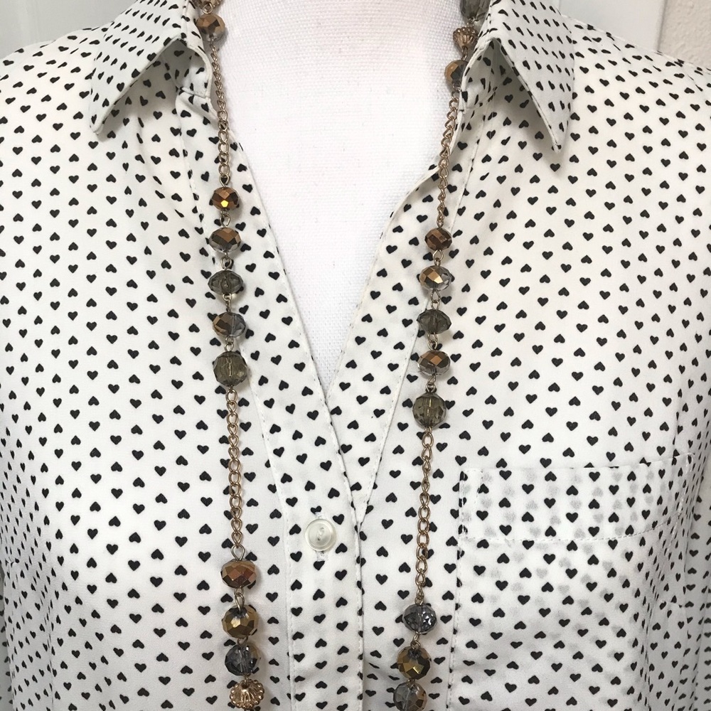 THE LIMITED Heart Pattern White Black Button Down Y-Neck Blouse M - Picture 3 of 7